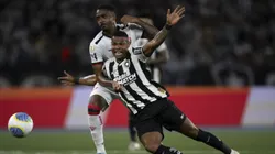 Junior Santos jogador do Botafogo durante partida contra o Vitoria. Foto: Jorge Rodrigues/AGIF