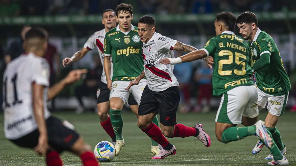 Palmeiras x Atlético GO se enfrentam pelo Brasileirão 2024. Foto: Anderson Lira/Fotoarena