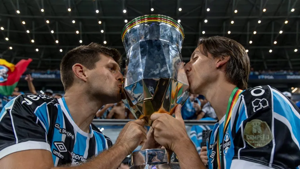 Título do Gaúchão do Grêmio em 2024. Foto: Liamara Polli/AGIF