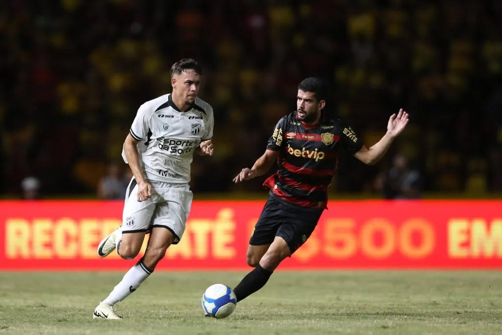João Pedro deve retornar ao Corinthians. Marlon Costa/AGIF. 