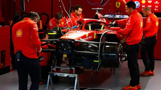 Equipe da Ferrari no GP de Las Vegas
