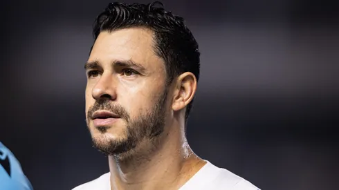 Além de Giuliano, Santos confirma mais uma saída