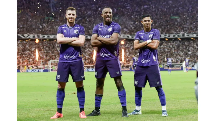 Ceará venceu o América na penúltima rodada da Série B (Foto: Lucas Emanuel/AGIF)
