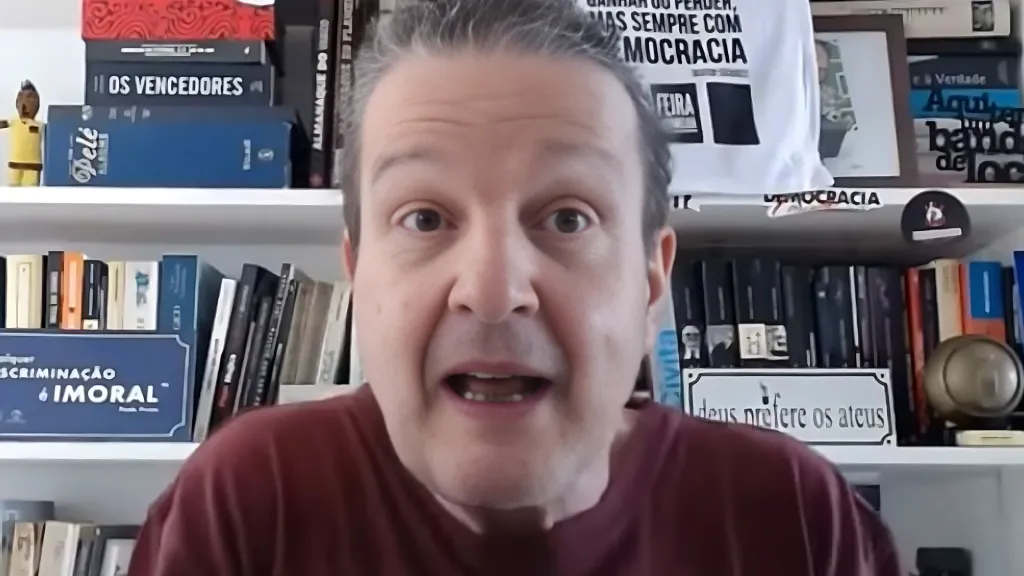 Juca Kfouri entrou na polêmica envolvendo possível saída de Memphis – Foto Reprodução