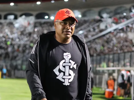 Roger Machado analisa Vasco x Inter pelo Brasileirão