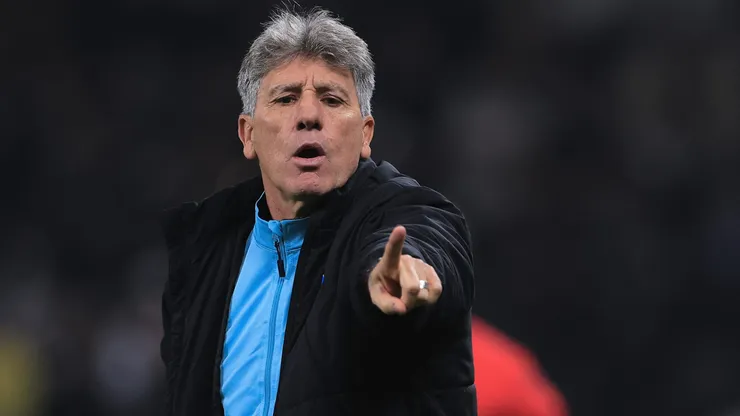 Renato Portaluppi vive crise no Imortal