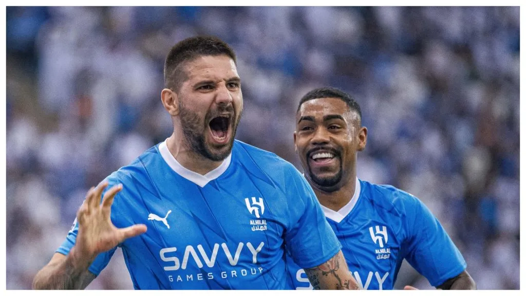 Mitrovic é contratado pelo Al-Rayyan - Foto: Power Sport Images Ltd / Alamy Stock Photo.