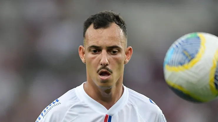 Iago, ex-lateral do Internacional