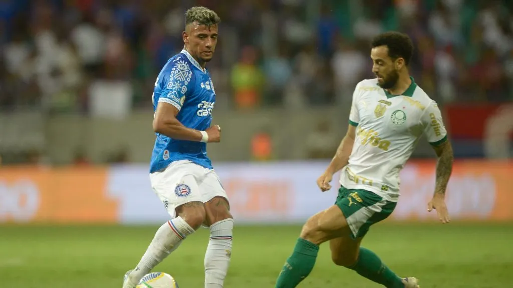 Felipe Anderson em ação na ártida contra o Bahia – Foto: Jhony Pinho/AGIF
