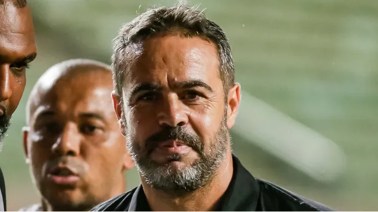 Artur Jorge não gostou da postura do Galo na partida.