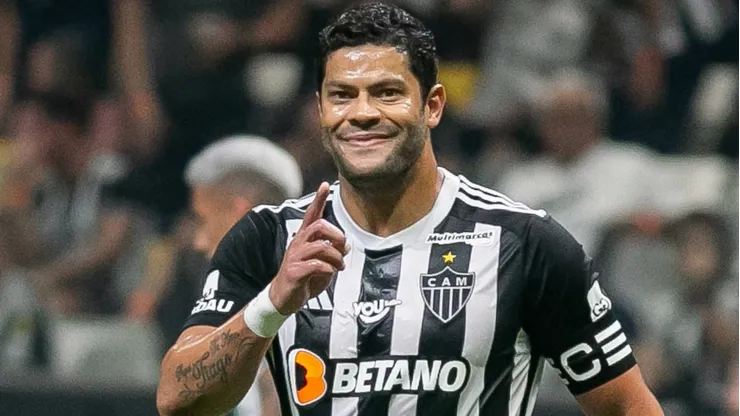 Torcida do Corinthians pediu a chegada de Hulk.