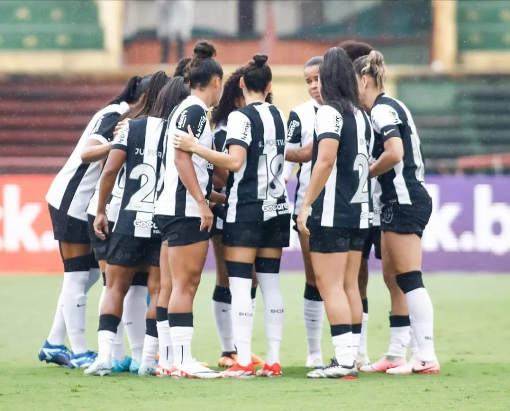 Brabas, lamentam derrota para o Palmeiras no Brinco da Princesa, em Campinas no Paulistão Feminino. Foto: Rodrigo Gazzanel/Corinthians