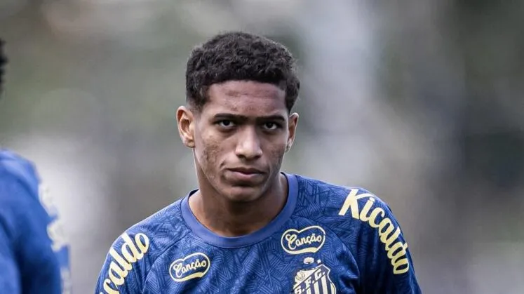 Souza, jovem lateral do Santos