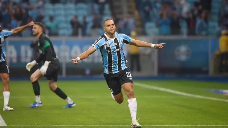 Braithwaite anotou o primeiro gol do Tricolor