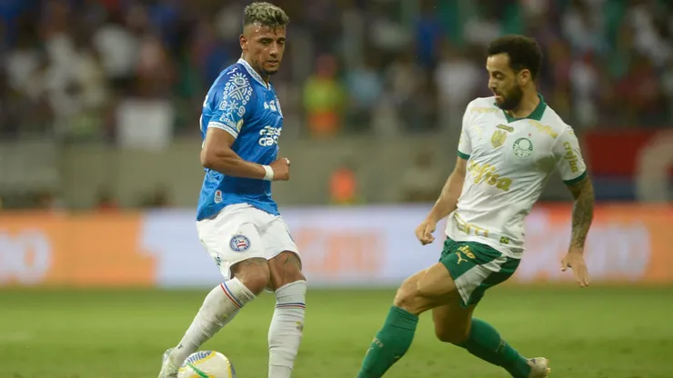Palmeiras vence o Bahia de virada em Salvador e segue à caça ao líder Botafogo