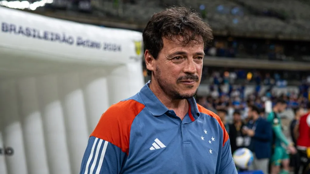 Fernando Diniz em jogo do Cruzeiro