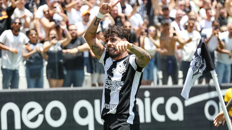 Atacante saiu machucado no jogo