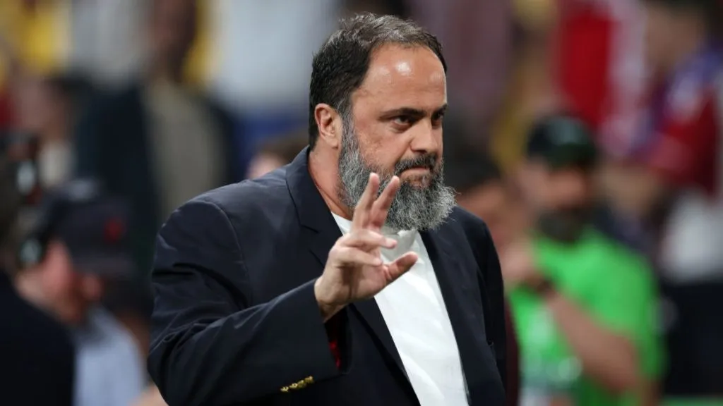 Evangelos Marinakis em jogo do Olympiacos, da Grécia