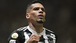 Paulinho em ação pelo Atlético-MG -Foto: Pedro Vilela/Getty Images.
