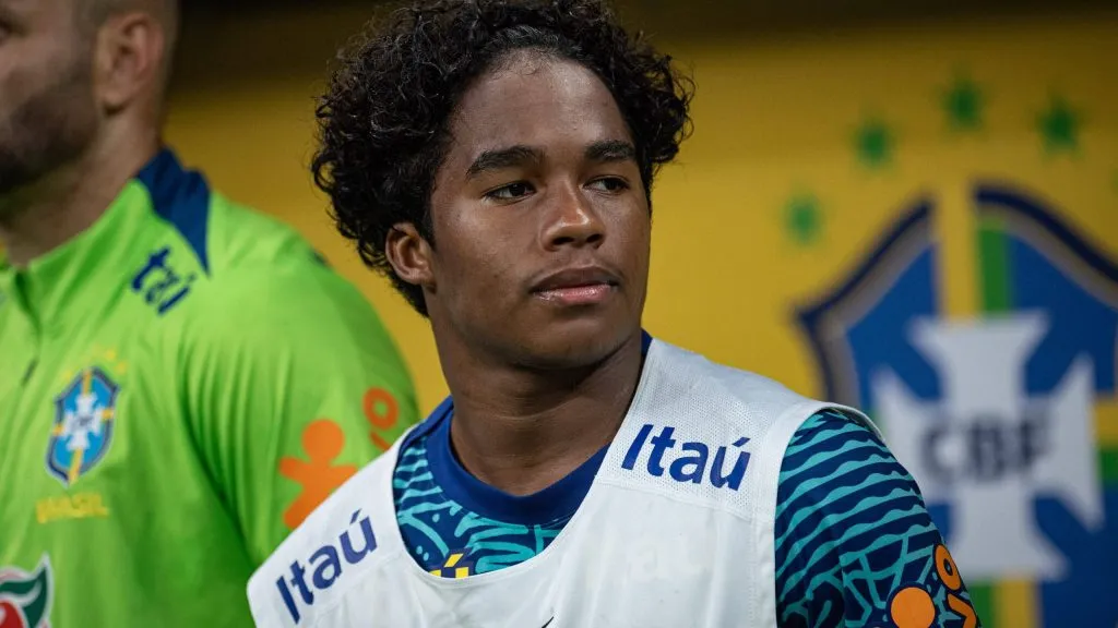 Endrick durante partida. Foto: Ronaldo Barreto/IMAGO/TheNews2