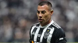 Eduardo Vargas é prioridade no Vasco.