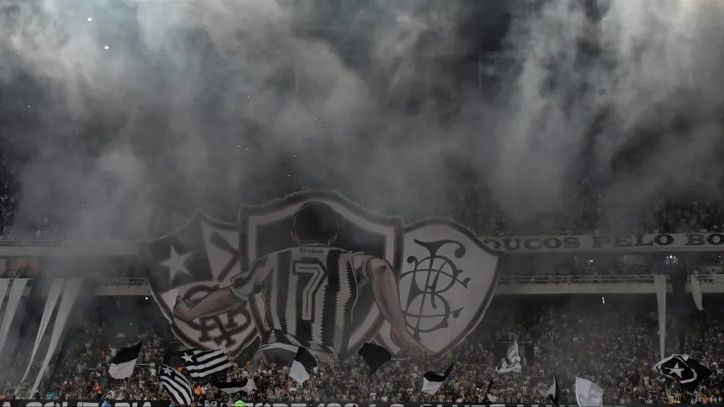 Torcida do Botafogo. Foto: Thiago Ribeiro/AGIF