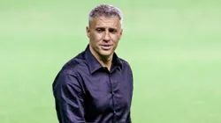Hernán Crespo não acertou com o Grêmio.