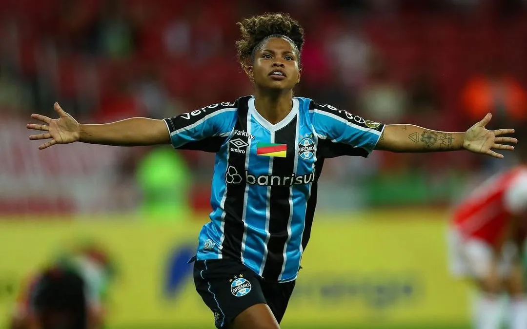 Dayana Rodríguez, meia venezuelana do Grêmio comemora golaço da vitória sobre o Inter na partida de ida da final do Gauchão Feminino. Foto: Guilherme Testa/Grêmio