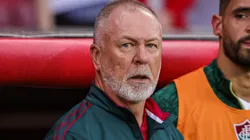 Mano Menezes pode ter importante desfalque de Ignácio para jogo contra o Fortaleza