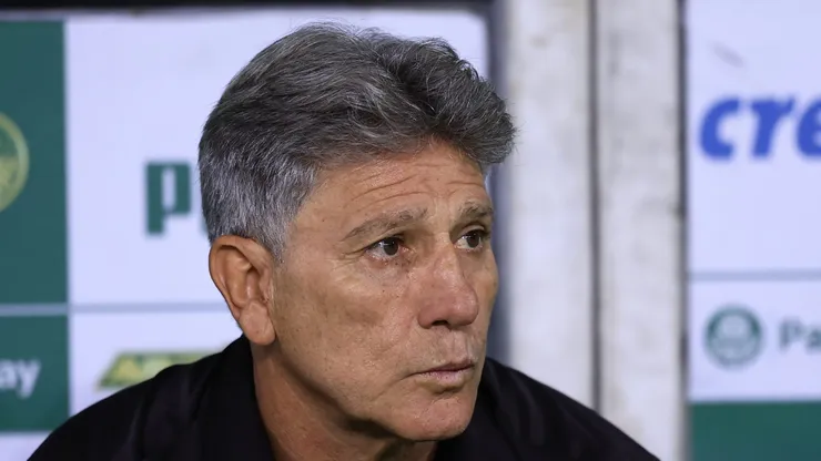 - Técnico Renato Portaluppi