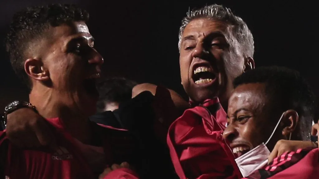 Crespo foi campeão pelo São Paulo - Foto: Ettore Chiereguini/AGIF.