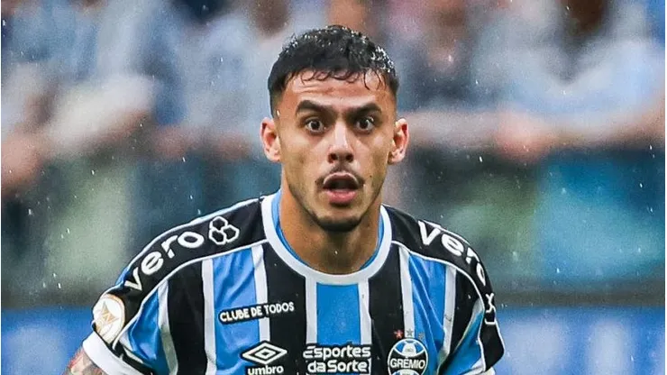 Carballo, volante do Grêmio, emprestado ao New York Red Bull-EUA
