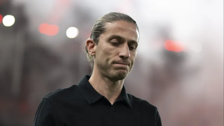 Filipe Luís, técnico do Flamengo, pode atrapalhar David Luiz no Corinthians