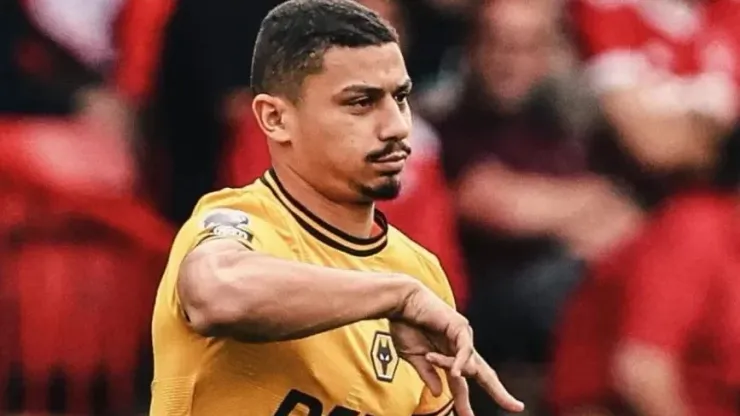 Foto: Foto: Jack Thomas/ Wolverhampton - André, ex-Fluminense, em ação pelo Wolves na Premier League