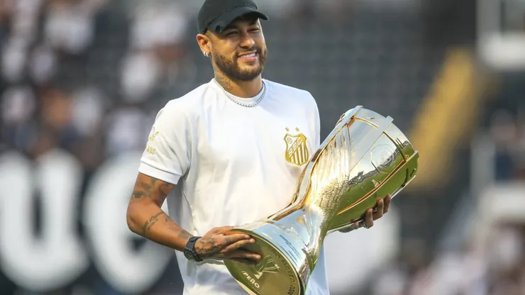 Neymar fecha com o Santos para 2025. Foto: Reinaldo Campos/AGIF