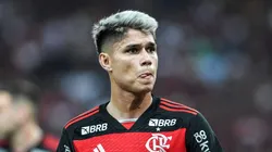 Luiz Araújo em ação na partida contra o Bahia.