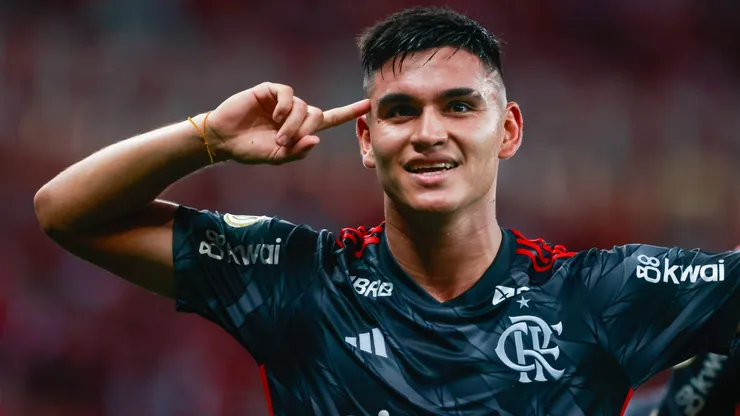 Filipe Luís projeta dar "tranquilidade" e "amadurecimento" a Alcaraz ainda em 2024