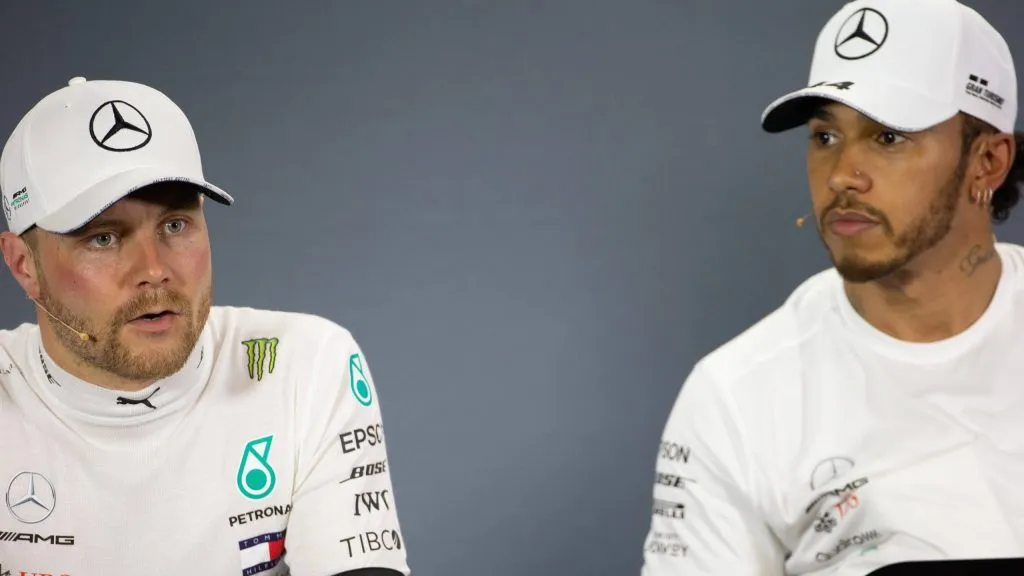 Bottas e Hamilton em 2019 pela Mercedes