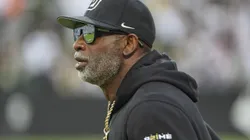 Treinador Deion Sanders