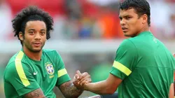 Marcelo e Thiago Silva juntos em treino da Seleção Brasileira durante a Copa das Confederações de 2013.