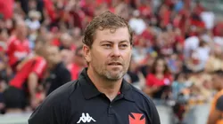 Rafael Paiva é o técnico do Vasco desde a demissão de Álvaro Pacheco.