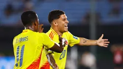 Quintero comemorando o gol marcado.