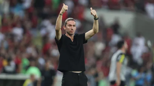 Filipe Luís pode contar com reforço para o ataque flamenguista. Photo by Wagner Meier/Getty Images