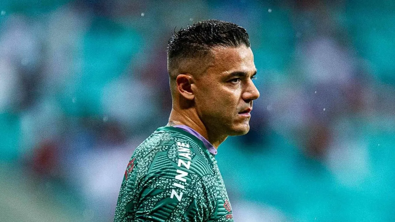 Felipe Alves, goleiro do Fluminense durante aquecimento antes da partida contra o Bahia –  Foto: Jhony Pinho/AGIF