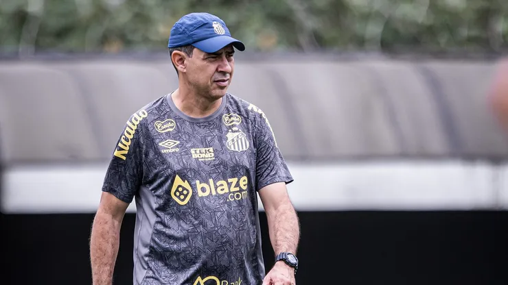Fábio Carille prepara novidades para decisão na Vila - Foto: Raul Baretta/ Santos FC.