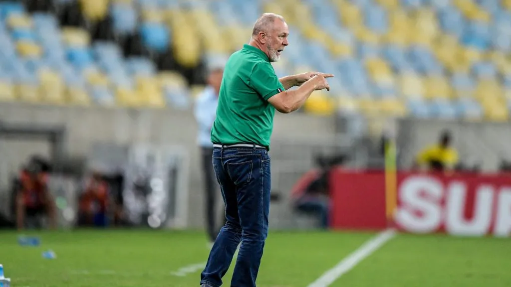 Mano tem preocupação nos bastidores – Foto: Thiago Ribeiro/AGIF