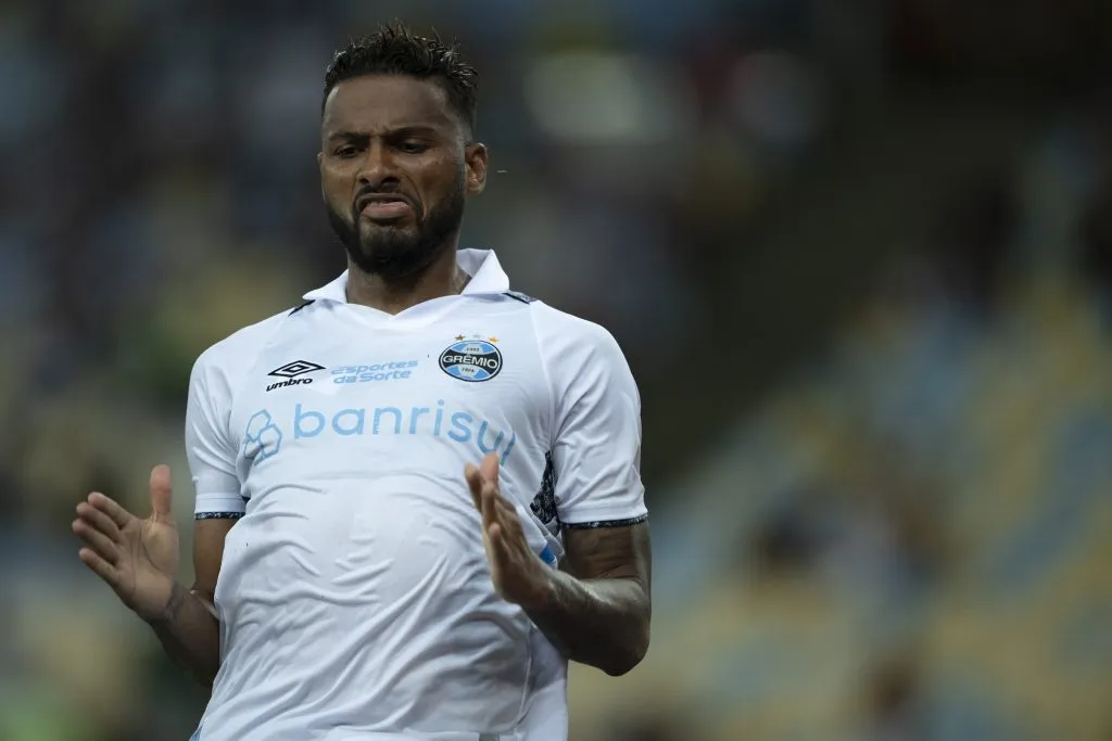 Foto: Jorge Rodrigues/AGIF – Reinaldo é o atual titular na lateral do Grêmio
