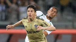 Denilson (de branco) está no radar de Abel Ferreira para reforçar o Palmeiras em 2025