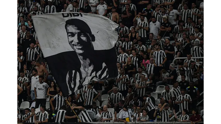 RJ - RIO DE JANEIRO - 05/11/2024 - BRASILEIRO A 2024, BOTAFOGO X VASCO - Torcida do Botafogo durante partida contra Vasco no estadio Engenhao pelo campeonato Brasileiro A 2024. Foto: Thiago Ribeiro/AGIF