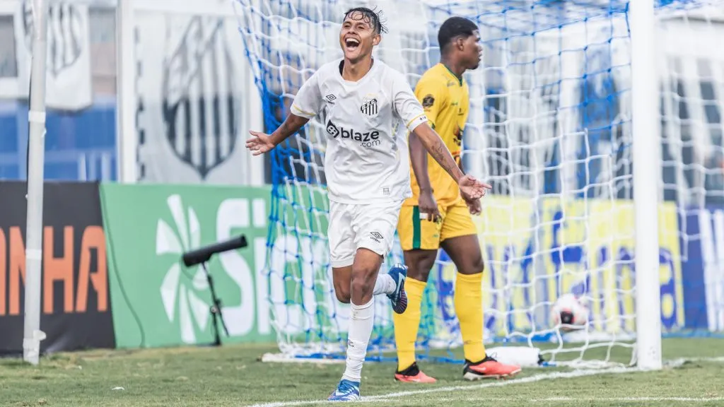 Hyan, jogador do Santos